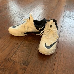 Men’s Nike basketball shoes